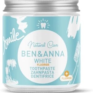 Pasta de dientes WHITE de BEN&ANNA con FLUOR